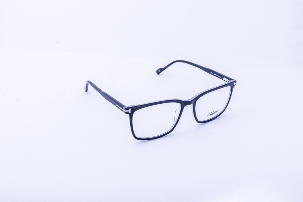 AgencyFreddo-FT5693-C226-56